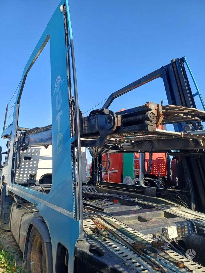 Lohr 2001, auto transporter
