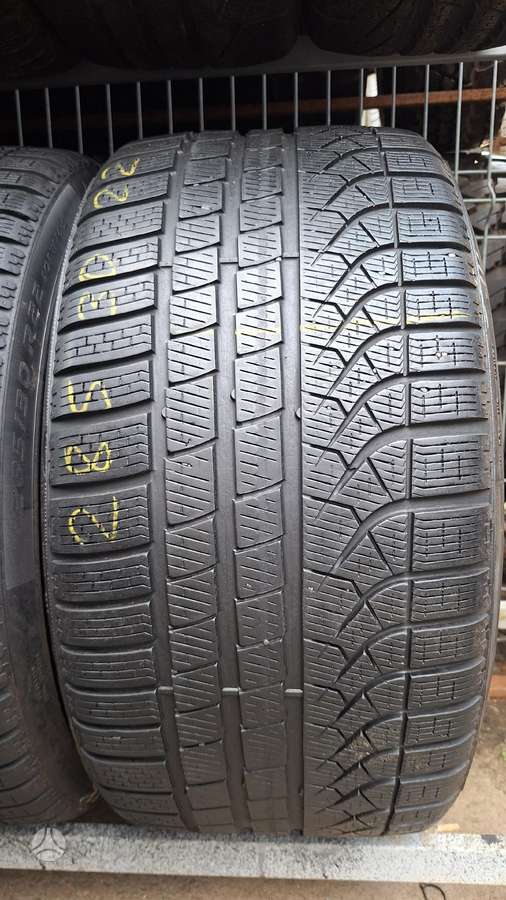 Pirelli P zero, winter 285/30 R22