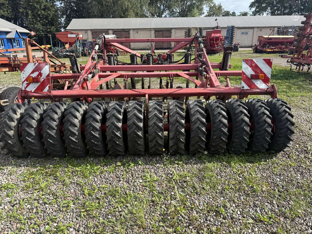 Horsch Tiger 4AS, скребки, скрубберы