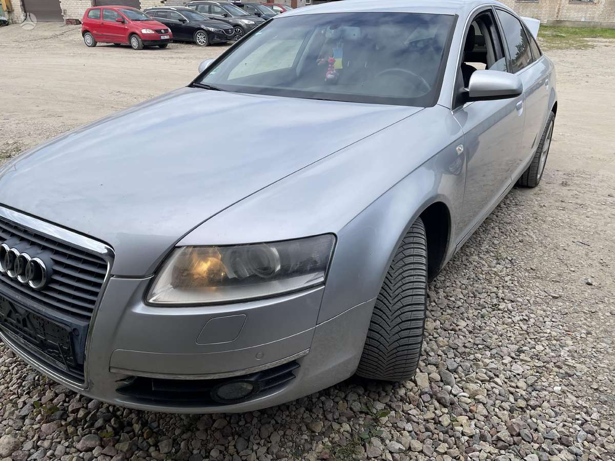 Audi A6 dalimis