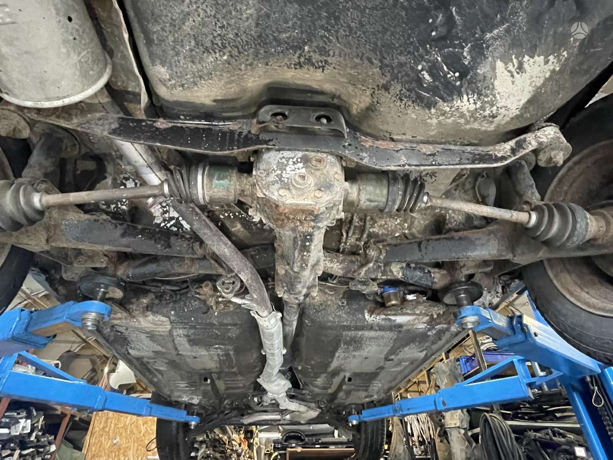 Subaru Leone, 1.8 l., Седан