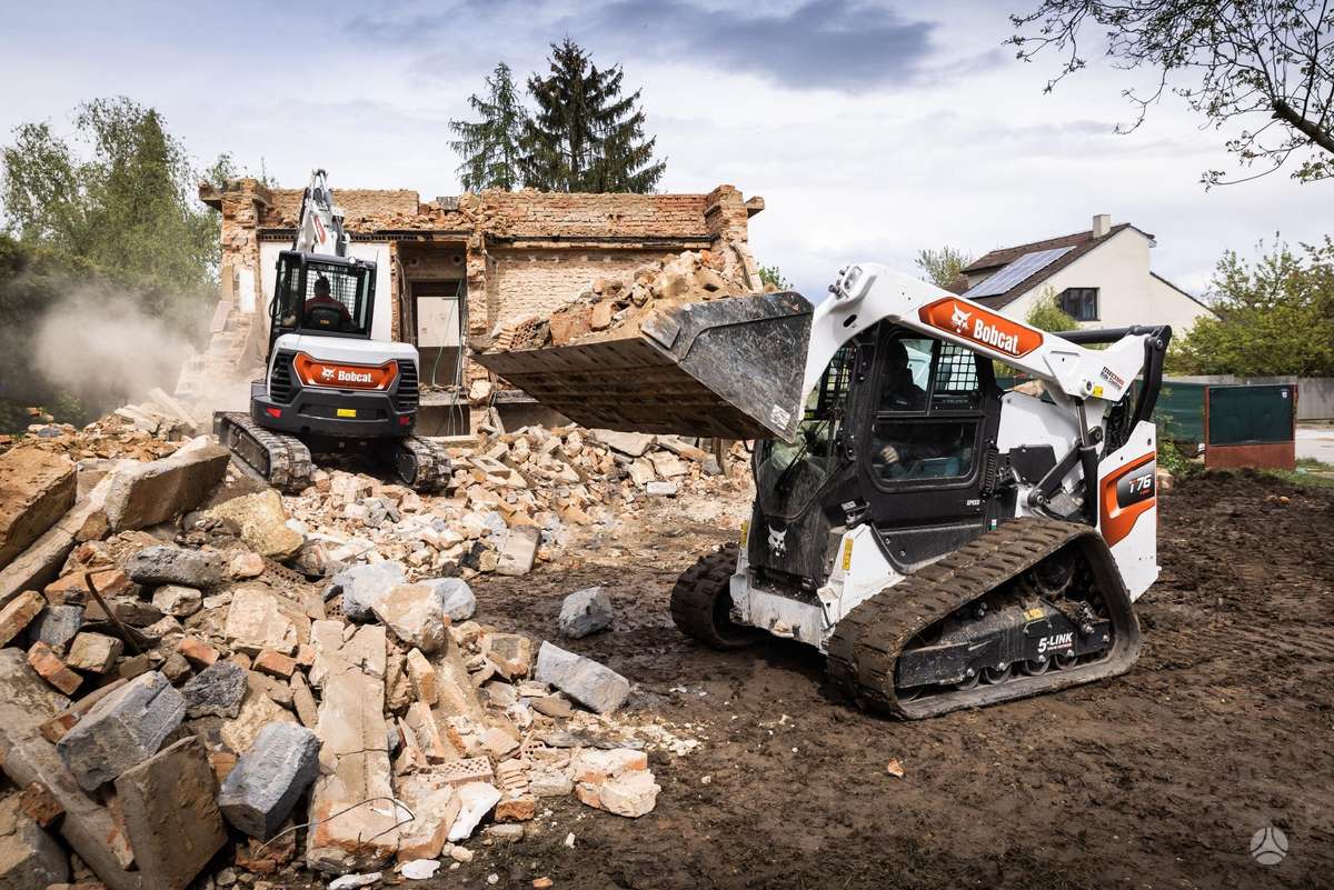 Bobcat T76, mini krautuvai