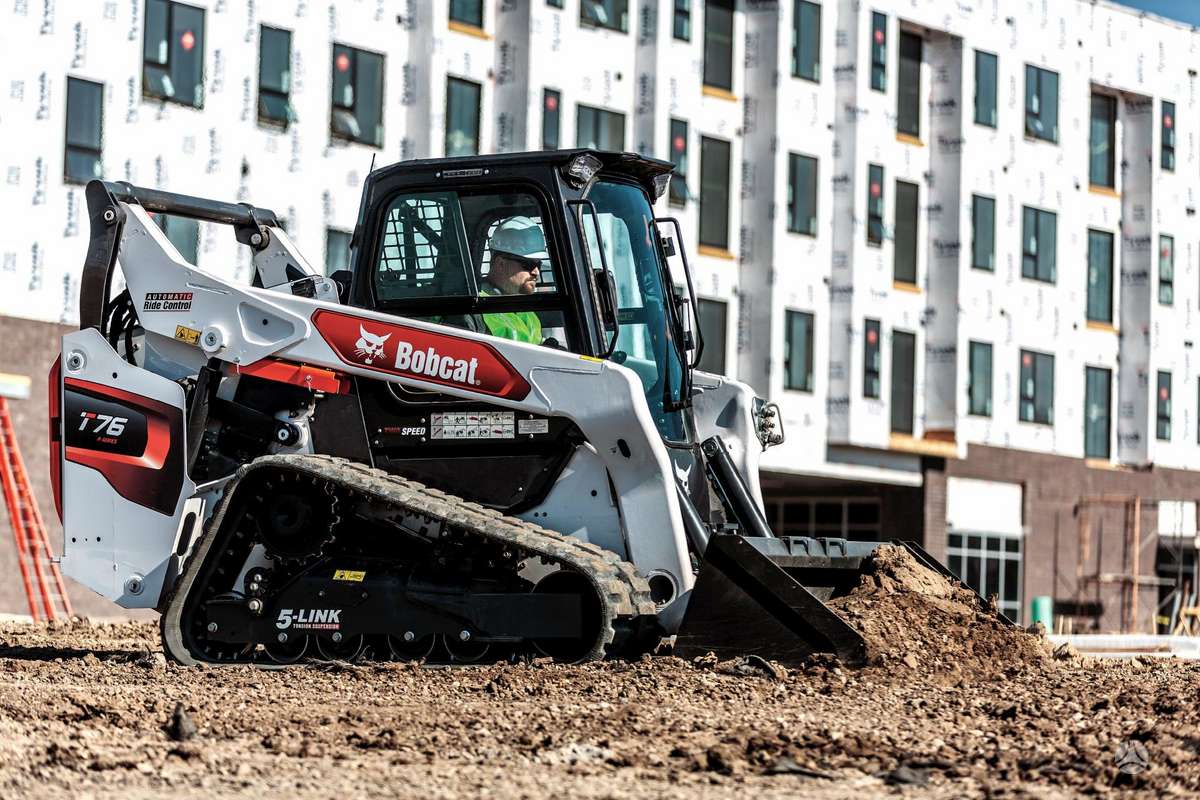 Bobcat T76, мини-погрузчики