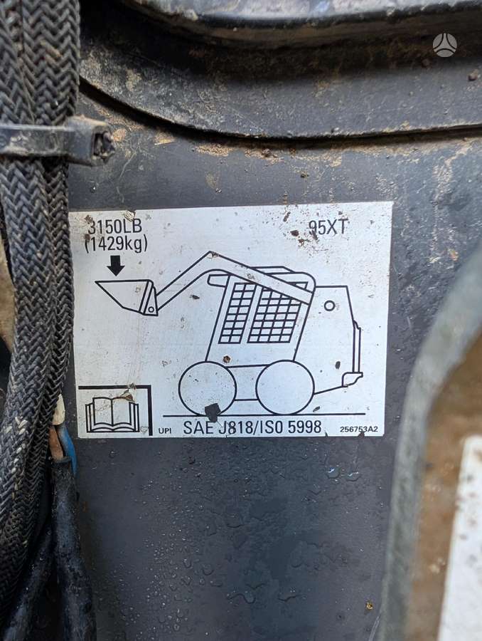 Case 95 XT, mini loaders