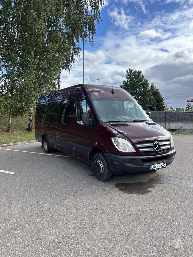 Mercedes-Benz Sprinter, passenger minibus