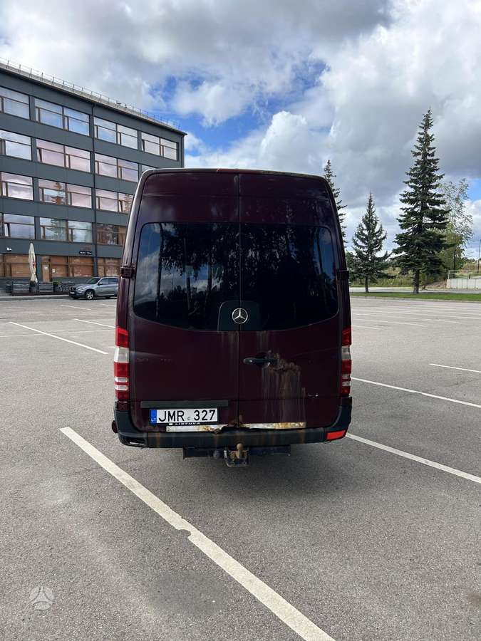 Mercedes-Benz Sprinter, passenger minibus