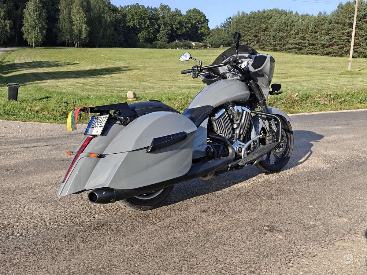 Victory Magnum 1700cc, choppers