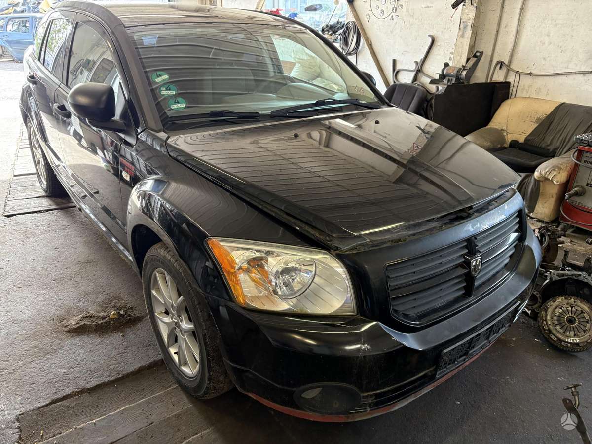 Dodge Caliber 37068366700