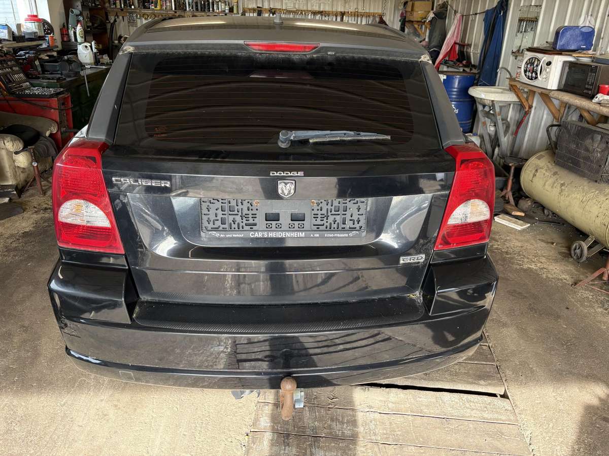 Dodge Caliber 37068366700