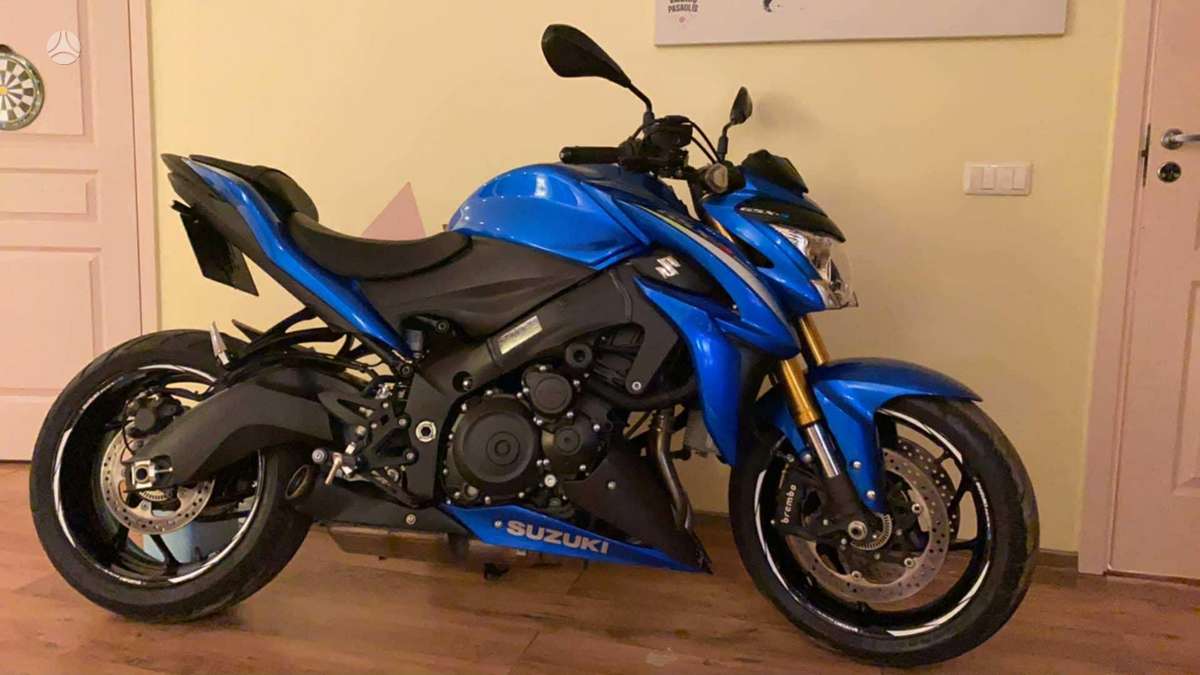 Suzuki GSX-S 1000cc, street / classic