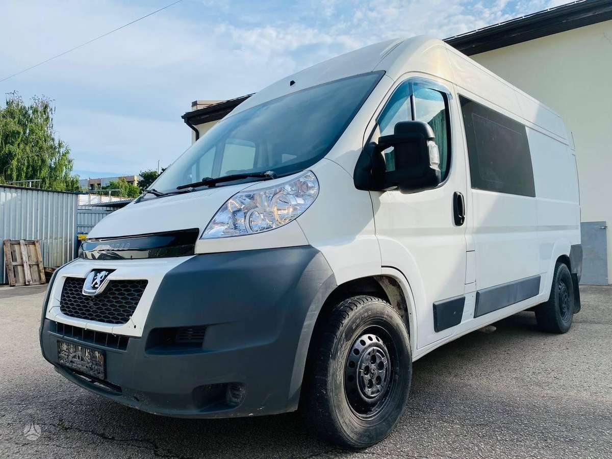 Peugeot Boxer, cargo van