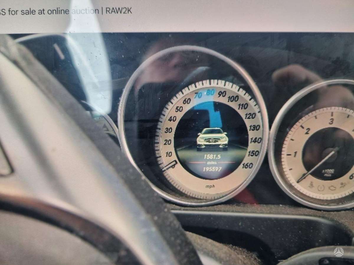 Mercedes-Benz E250