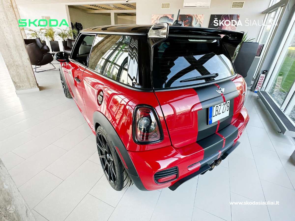 Mini Cooper S, 1.6 l., hatchback