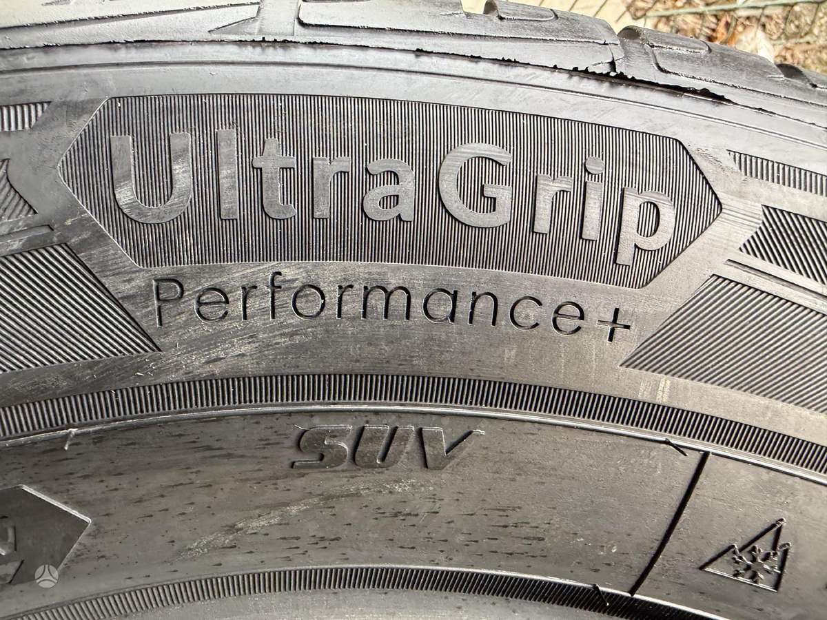 Goodyear Ultragrip performance+ suv, winter 255/65 R18
