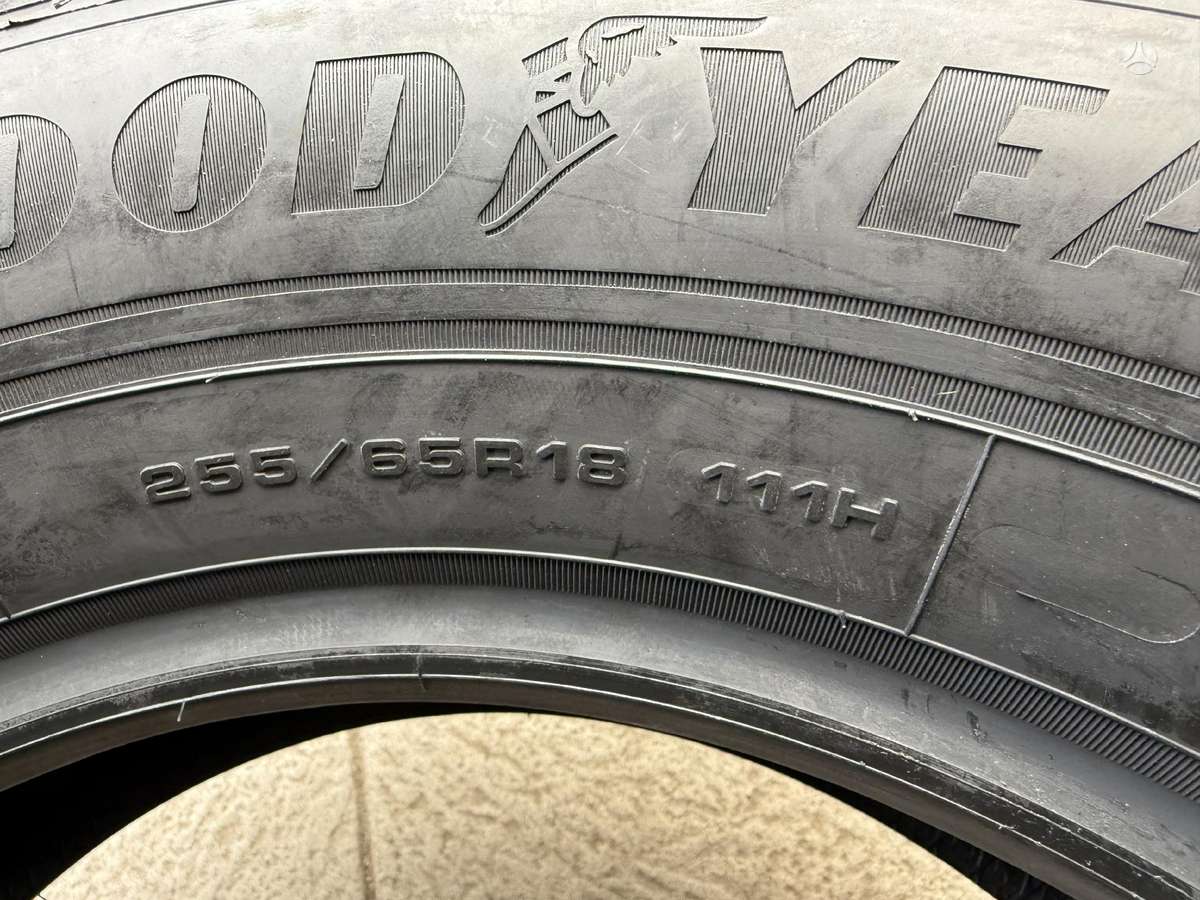 Goodyear Ultragrip performance+ suv, winter 255/65 R18