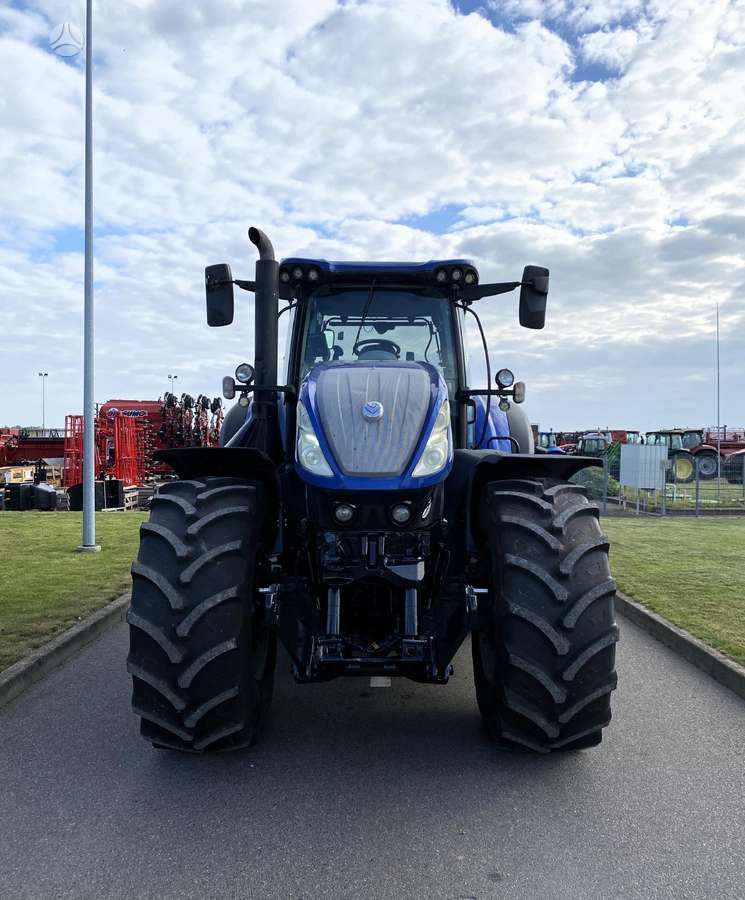 New Holland T7.315 AC, тракторы
