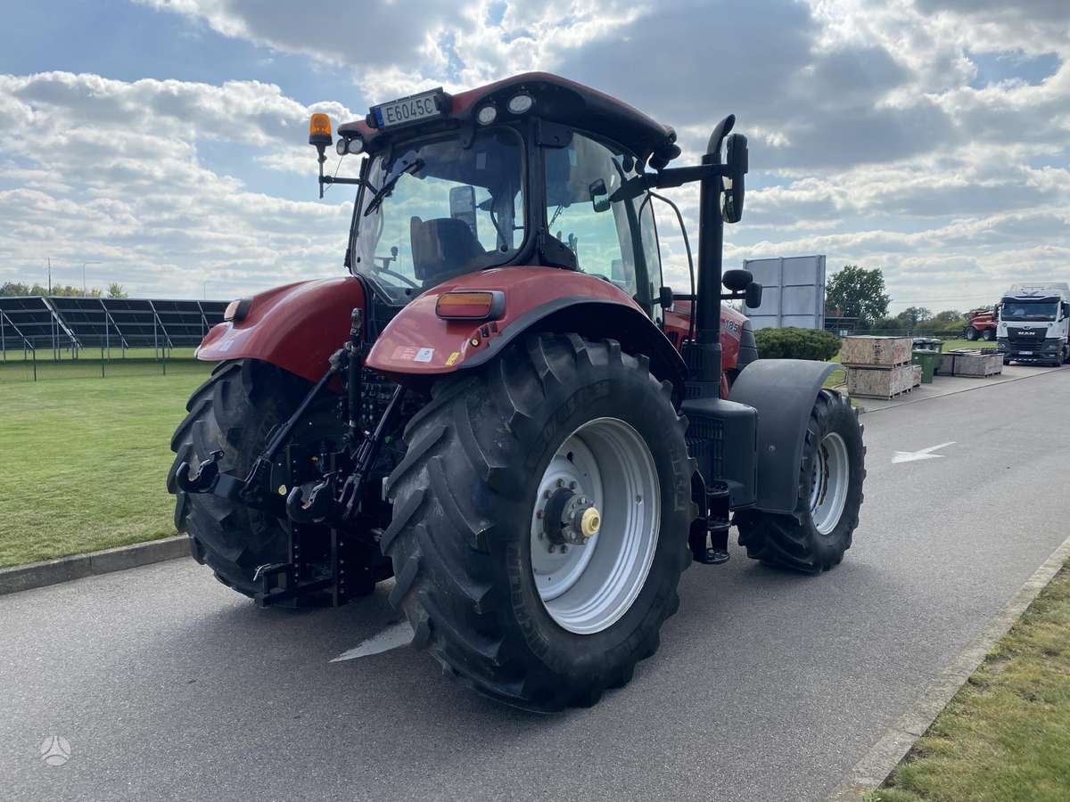 Case-IH Puma 185, traktori