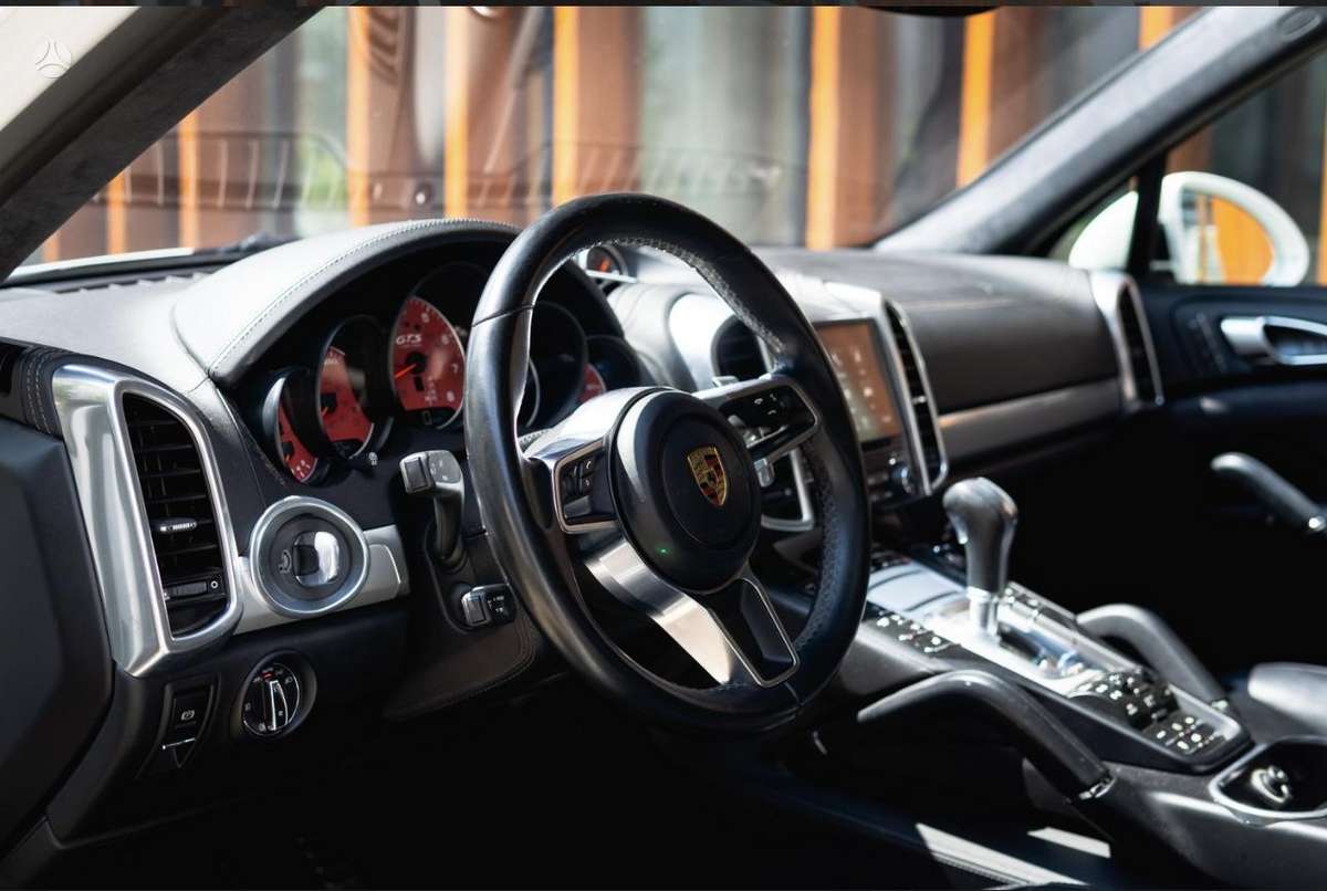 Porsche Cayenne, 3.6 l., Внедорожник / Кроссовер