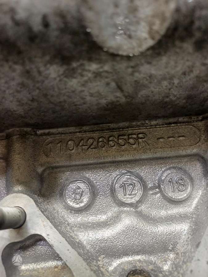 Renault Master, 110426655R, cylinder head