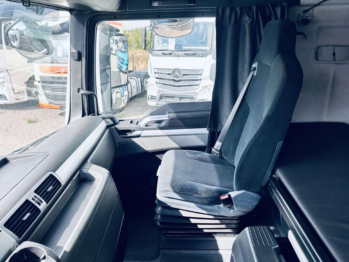 MAN TGX 18.440 Mega XL Kabina, double sleeper