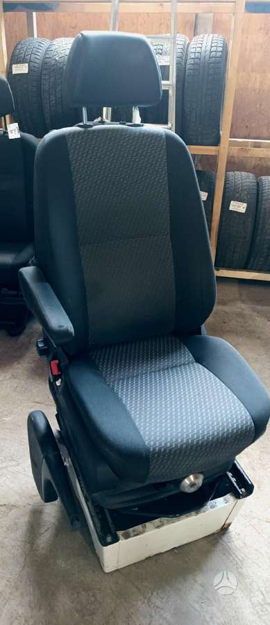 Volkswagen Crafter сиденья