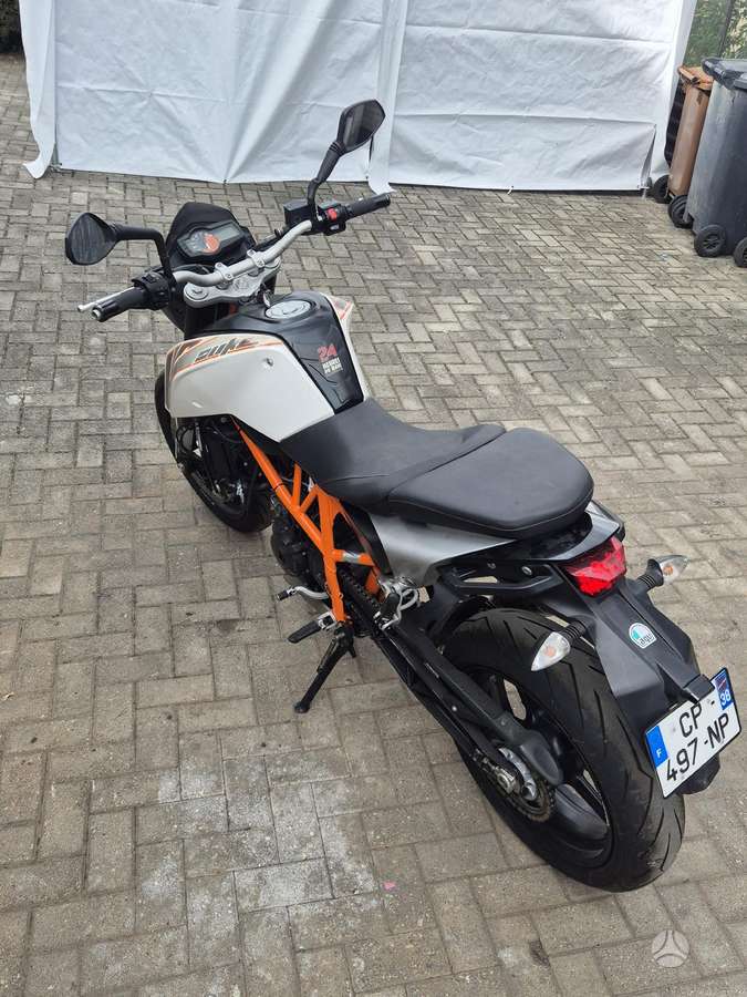 KTM Duke, street / classic