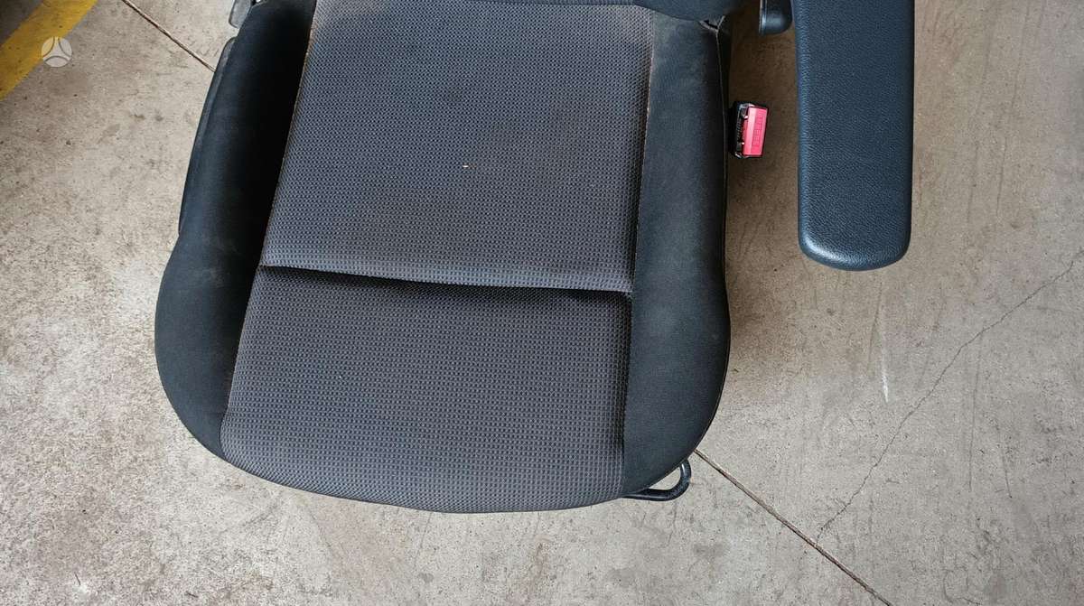 Renault Master seats