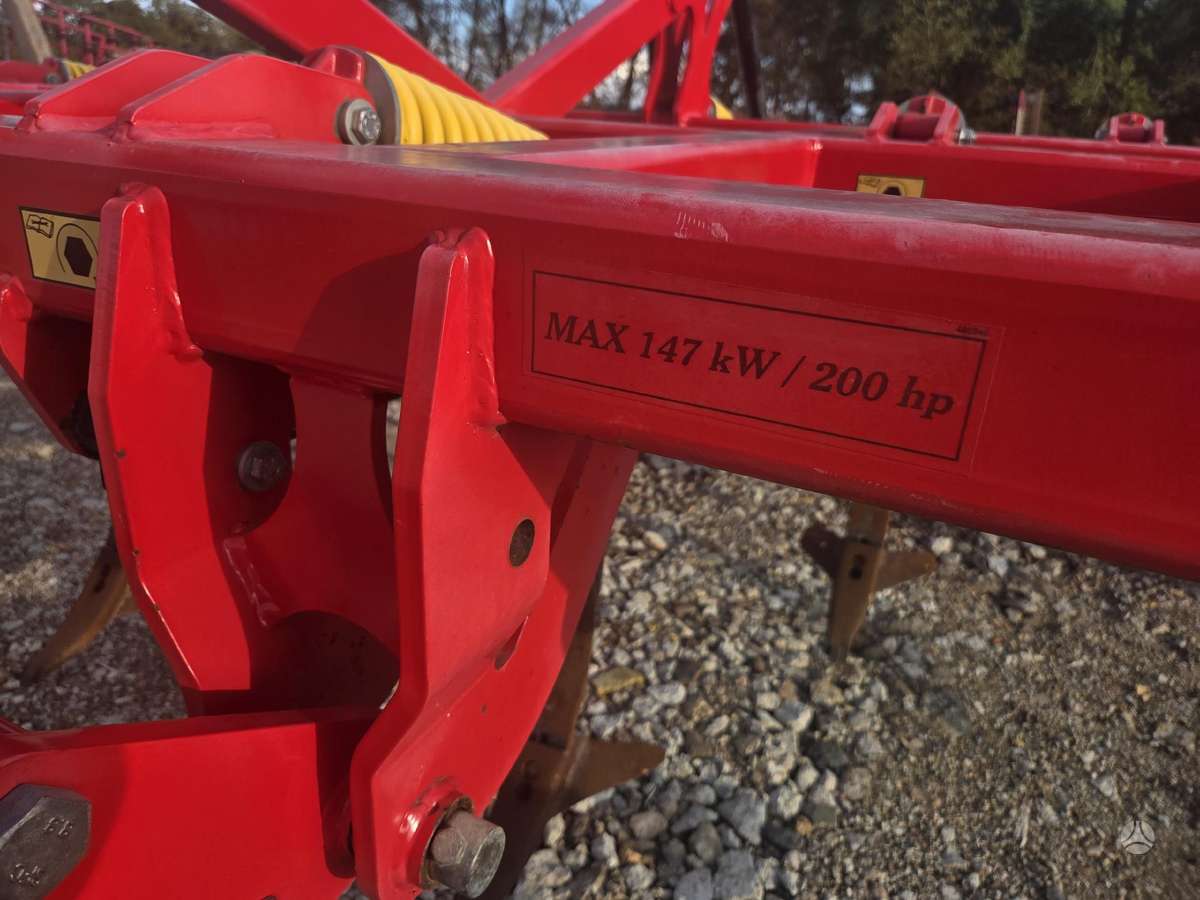 Vaderstad Cultus CS400, scrapers, scrubbers