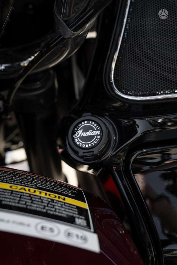 Indian Pursuit, choppers / cruisers / custom