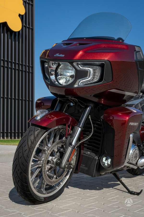 Indian Pursuit, чопперы / круизеры / custom