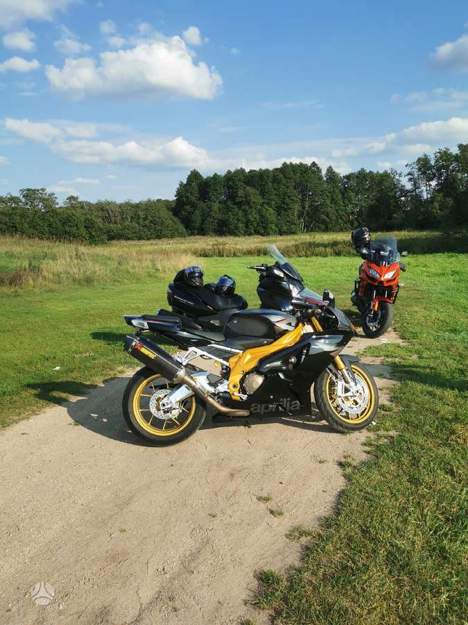 Aprilia RSV 998cc, superbikes