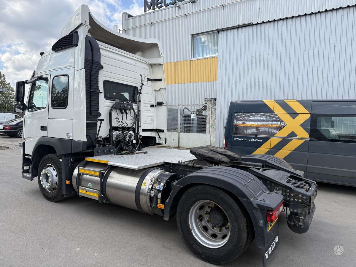 Volvo FM 450 LNG Gas, single sleeper