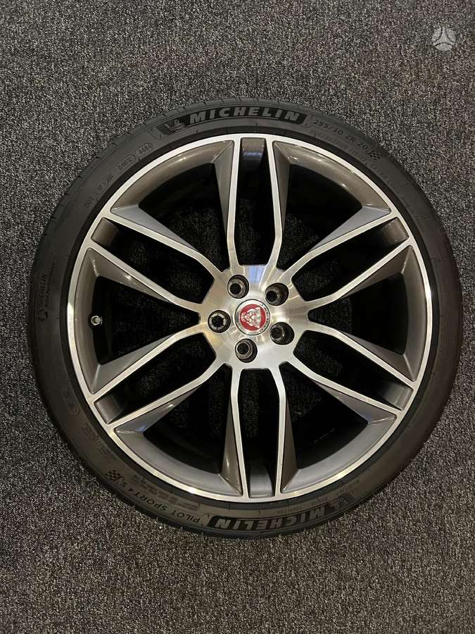 Jaguar, lengvojo lydinio, R20