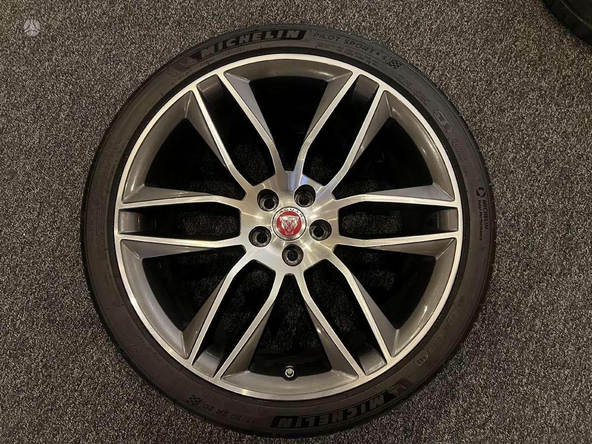 Jaguar, lengvojo lydinio, R20