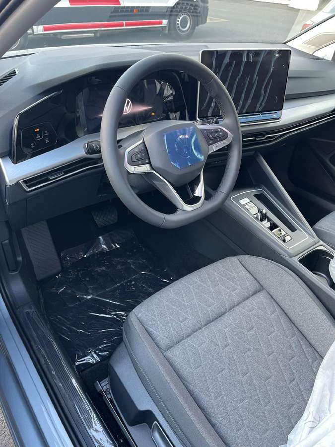 Volkswagen Golf, Универсал
