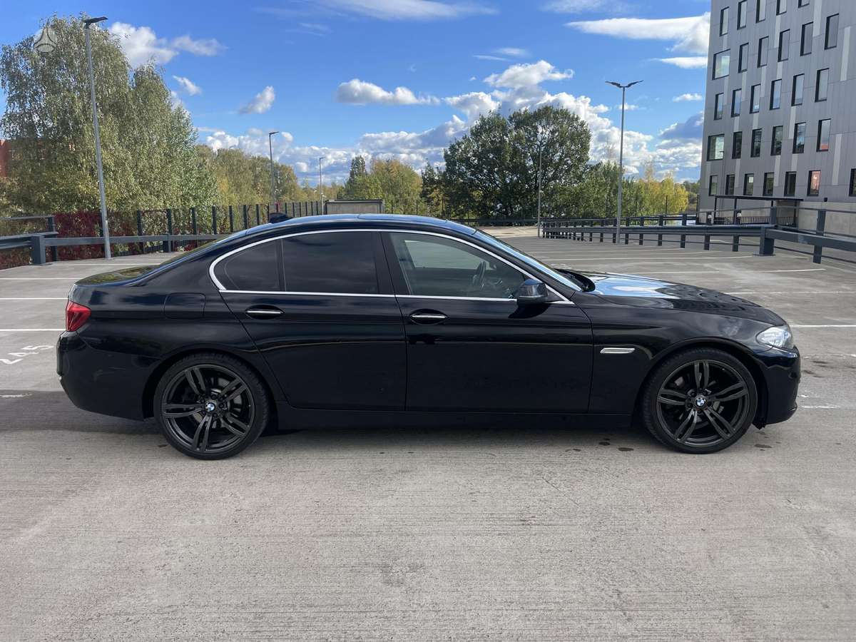 BMW 528, 2.0 l., sedanas