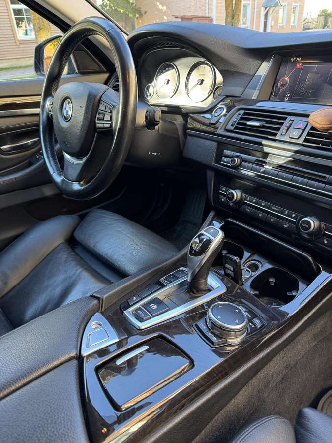 BMW 528, 2.0 l., sedanas