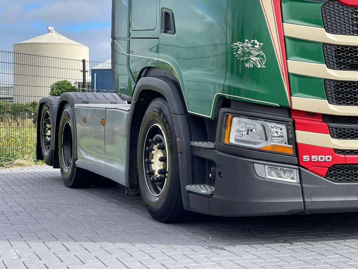 Scania S500, double sleeper