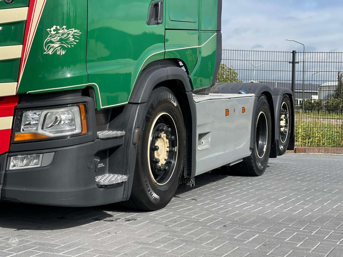 Scania S500, double sleeper