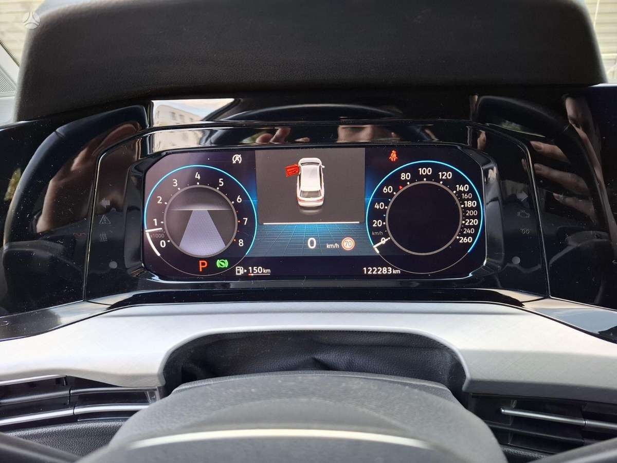 Volkswagen Golf, universalas