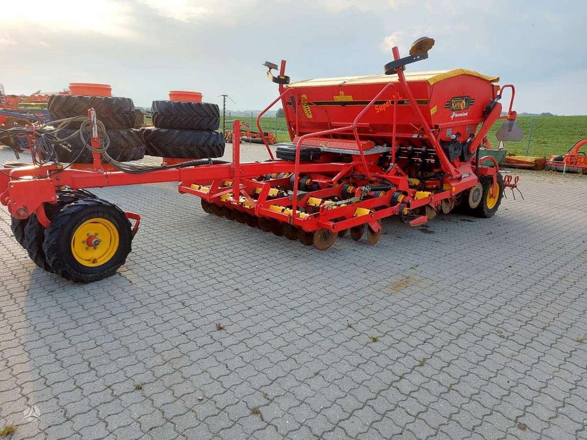 Vaderstad Rapid 300c, seeders, planters