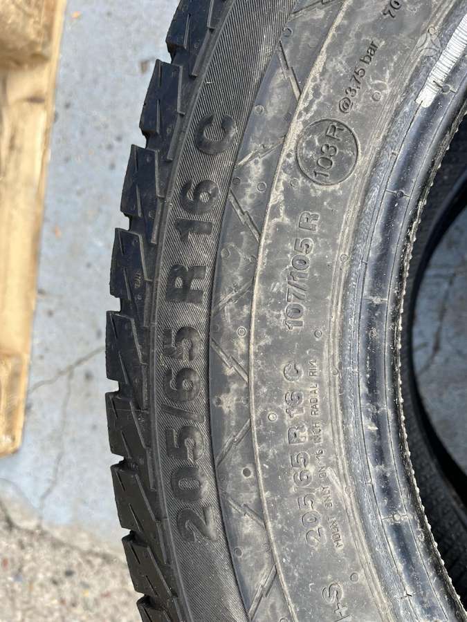 Continental VancoIcaContact, universalios 205/65 R16