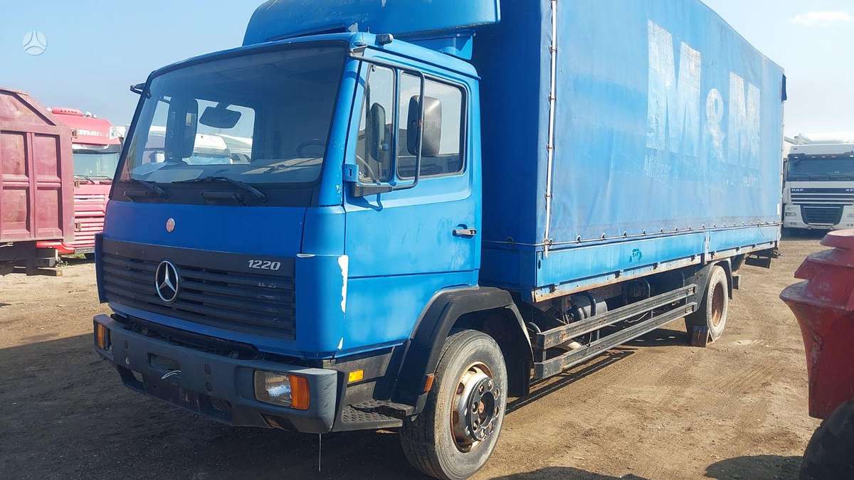Mercedes-Benz 1220, trucks