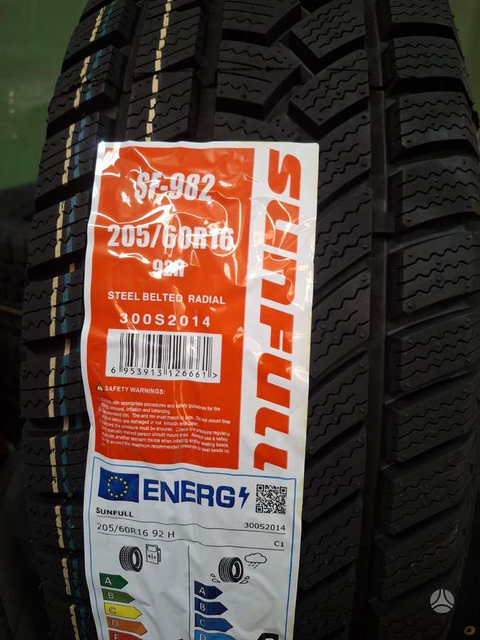 Sunfull SF982.2025, winter 205/60 R16