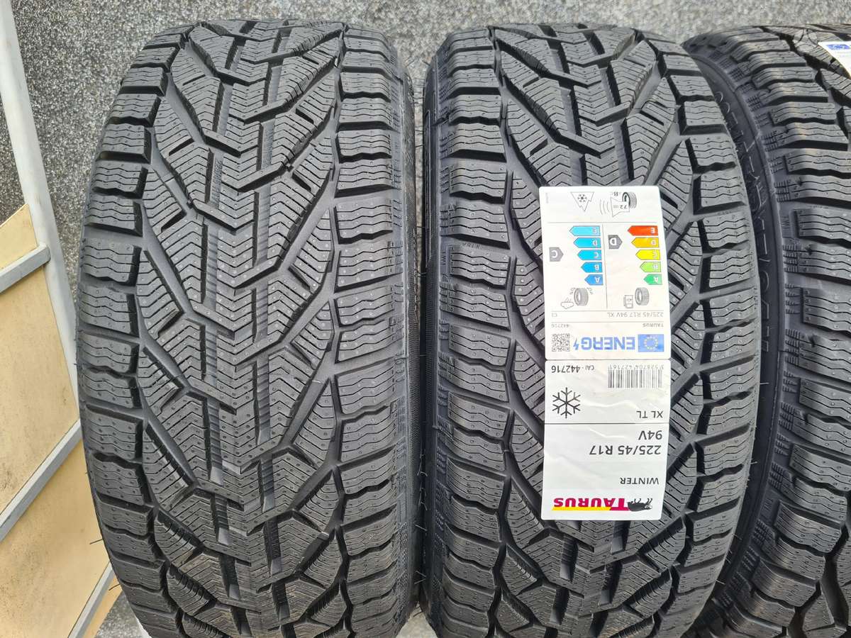 Taurus NAUJOS !, зимние 225/45 R17