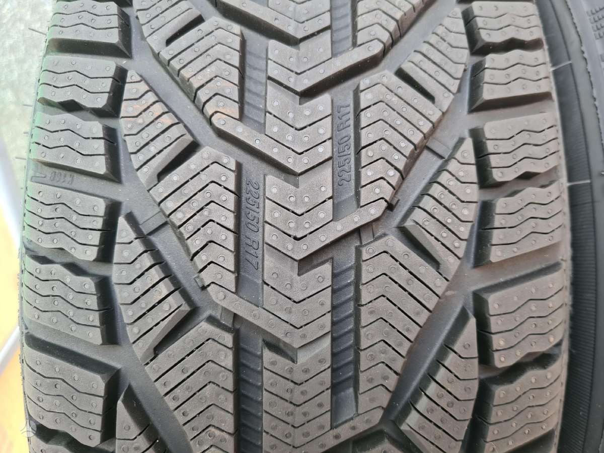 Taurus NAUJOS !, winter 225/50 R17
