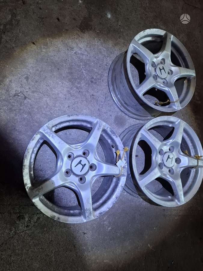 Honda, lengvojo lydinio, R16