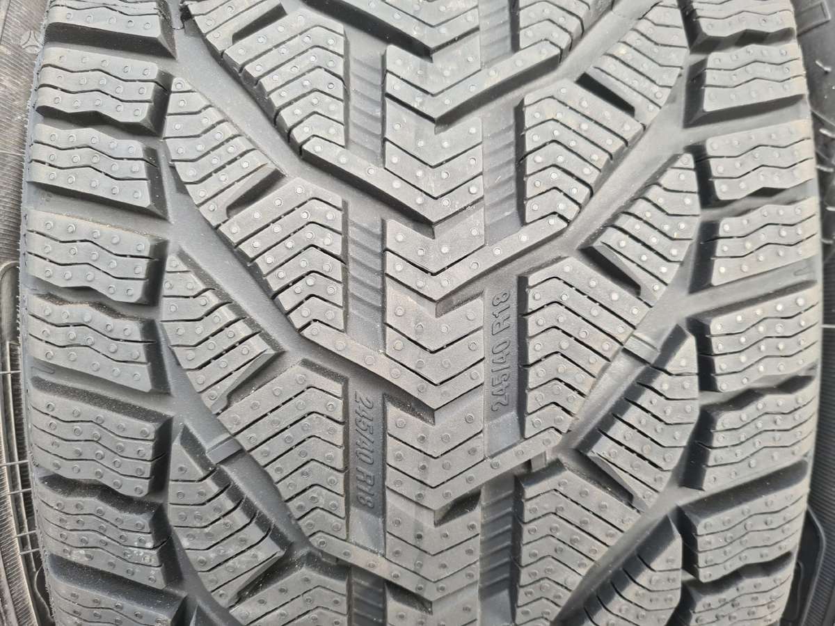 Taurus NAUJOS !, зимние 245/40 R18