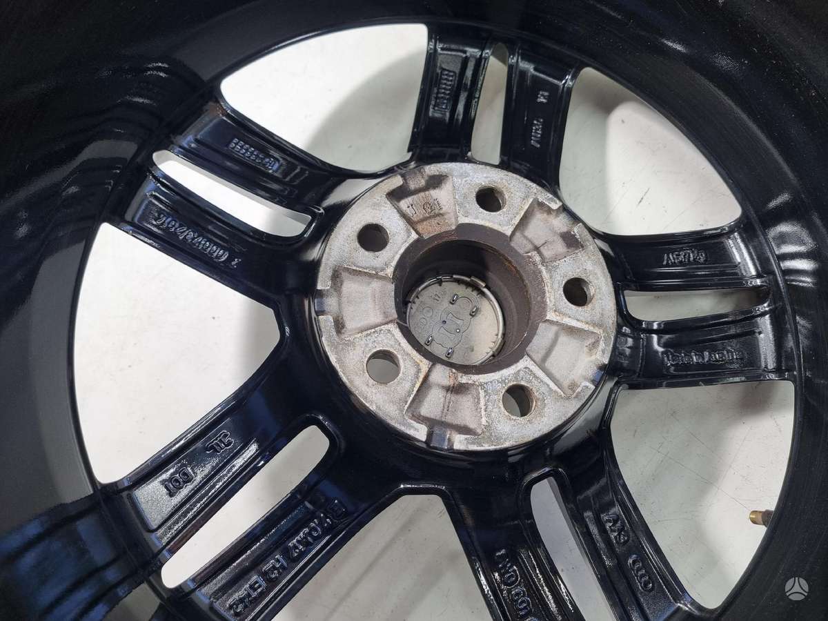 Audi A4 B9 originalūs, light alloy, R17