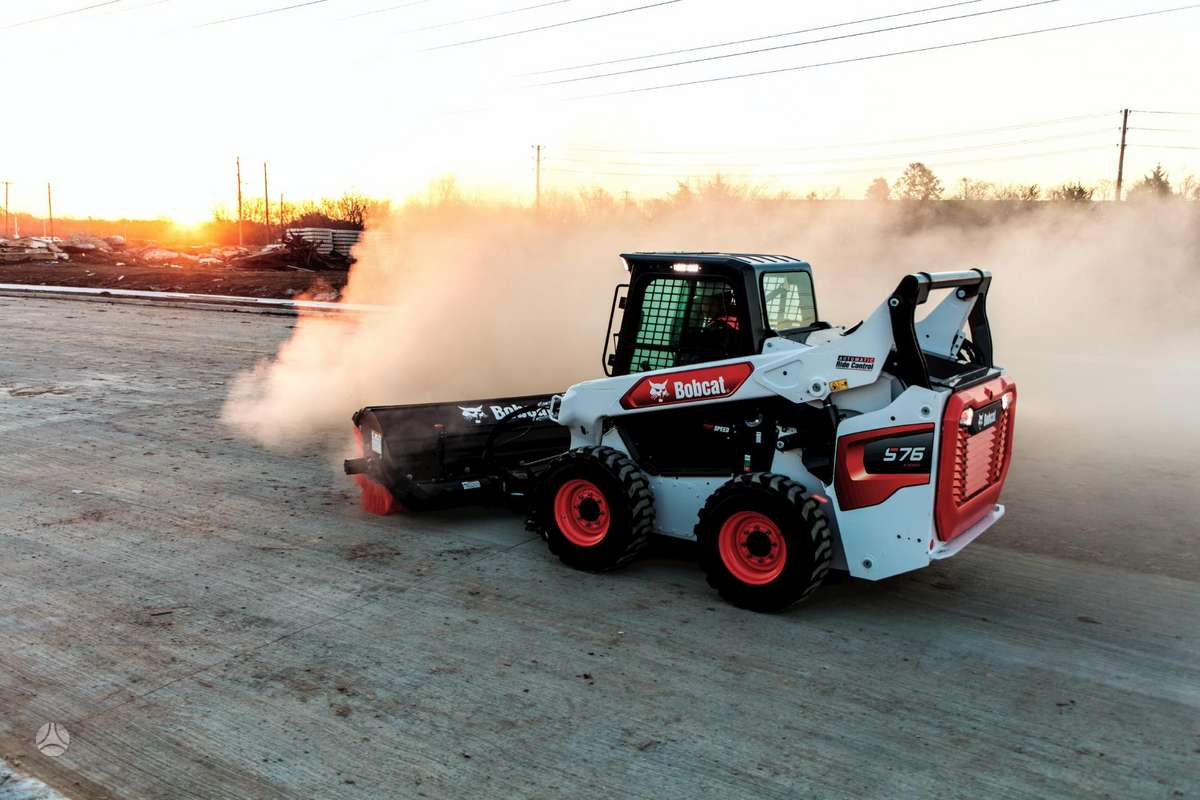 Bobcat S76, мини-погрузчики